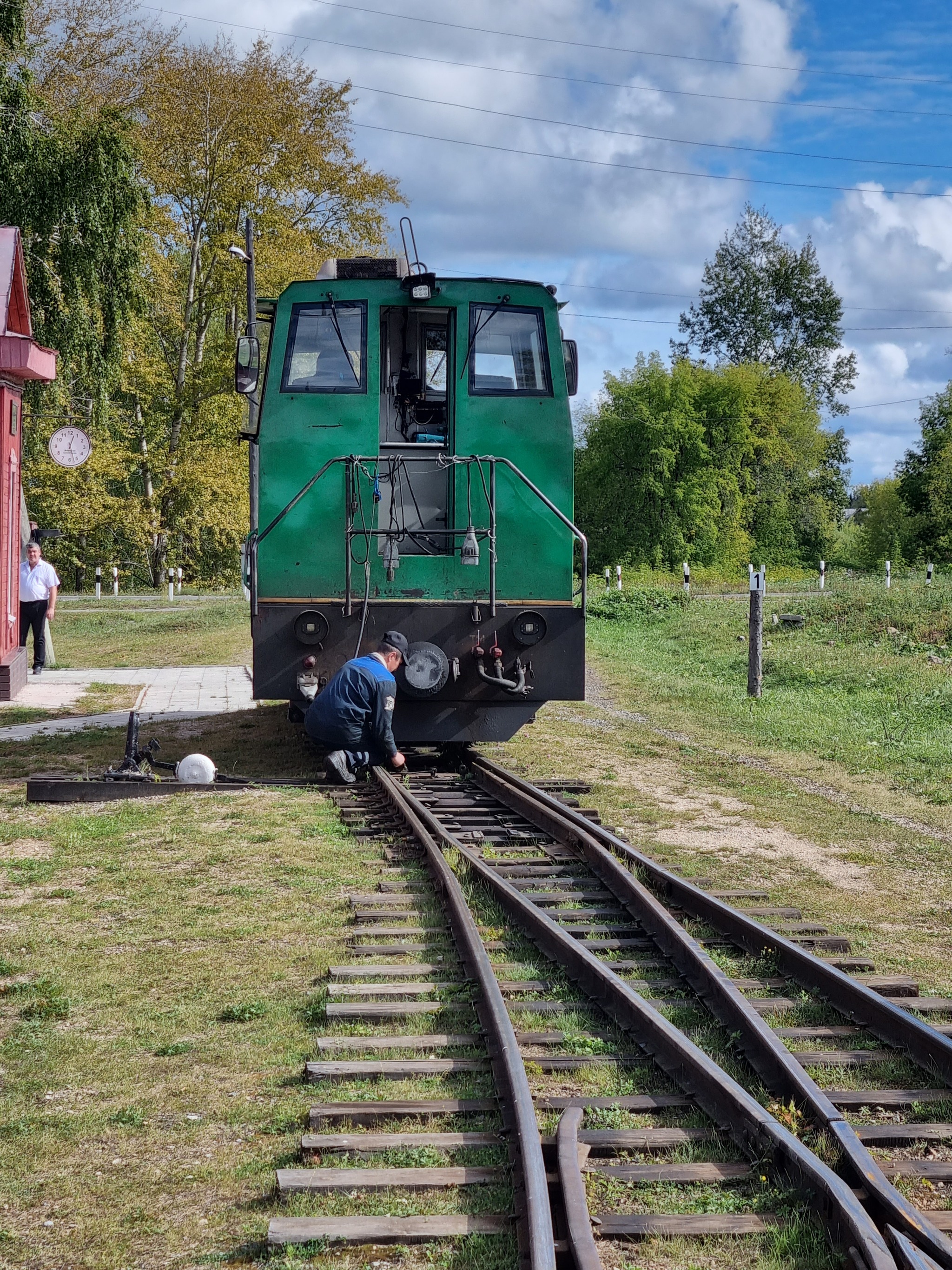 A small trip along the Alapaevsky narrow-gauge railway - My, Railway, Narrow gauge, Auj, The photo, Alapaevsk, Blue, Museum, Video, Vertical video, Longpost