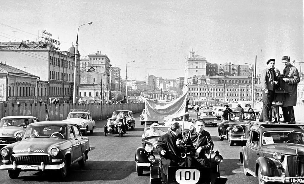 A love story for automoto antiquity. Start - the USSR, History of the USSR, Past, Museum, Auto, Rarity, Retro, Old man, Moto, The photo, Parade, Car, Collecting, Moscow, Longpost