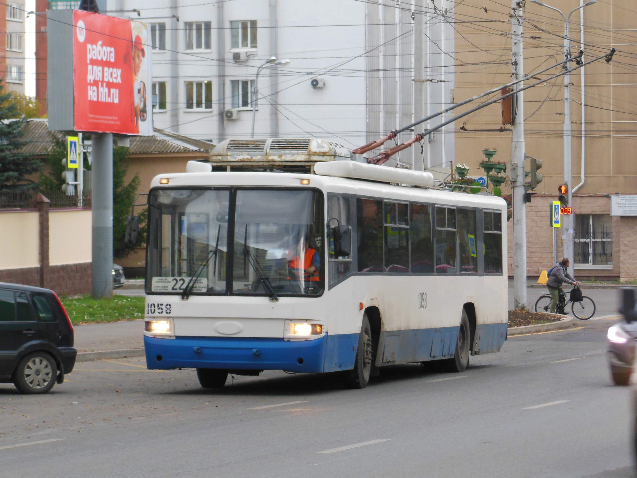 Ufa tram and trolleybus. 2022 . I have a video about it on zen and rutube. filmed in different parts of the city - My, Blog, Bloggers, Ufa, Bashkortostan, Tram, Public transport, Transport, Summer, beauty, Beginning photographer, City walk, Town, Cities of Russia, Longpost, I want criticism