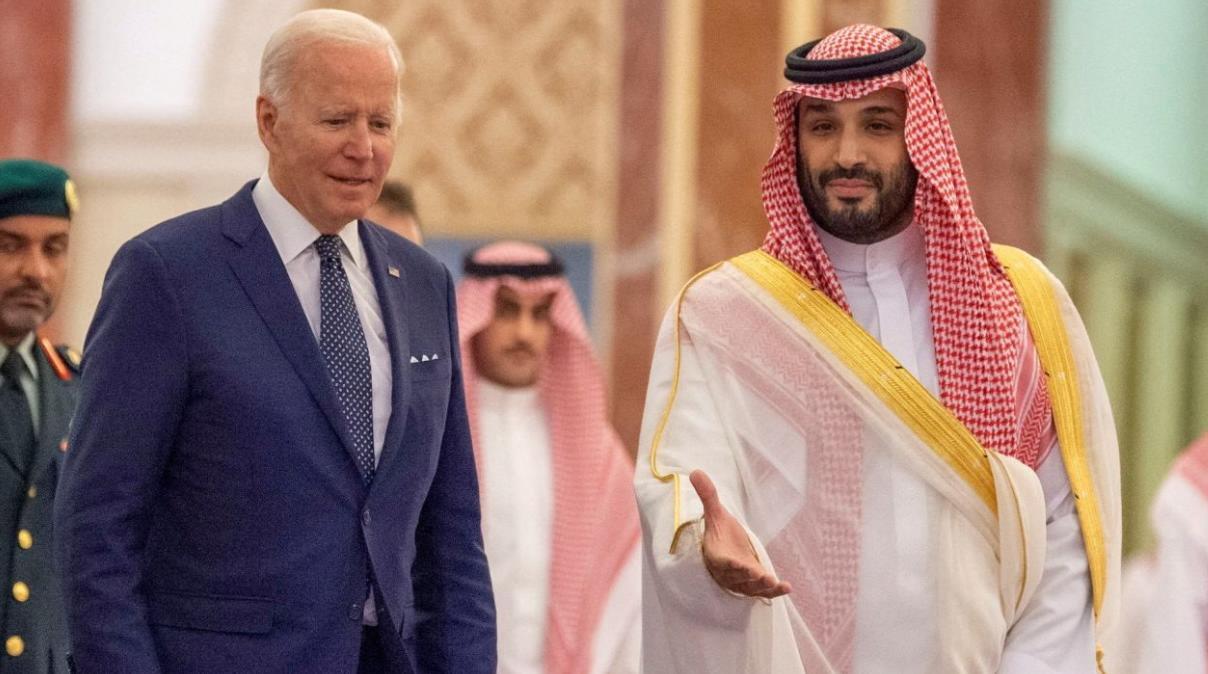 Bloomberg: Biden says Saudi Arabia will face 'consequences' of OPEC cuts - Politics, Joe Biden, Translated by myself, Saudi Arabia, Opek+