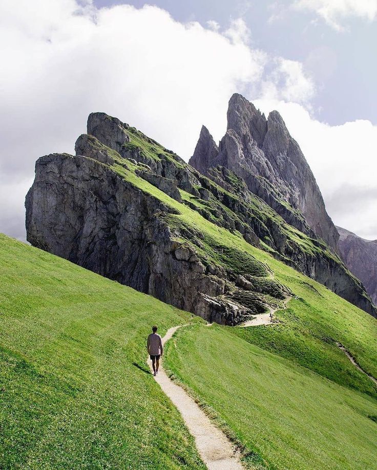 mountain path - The photo, The mountains