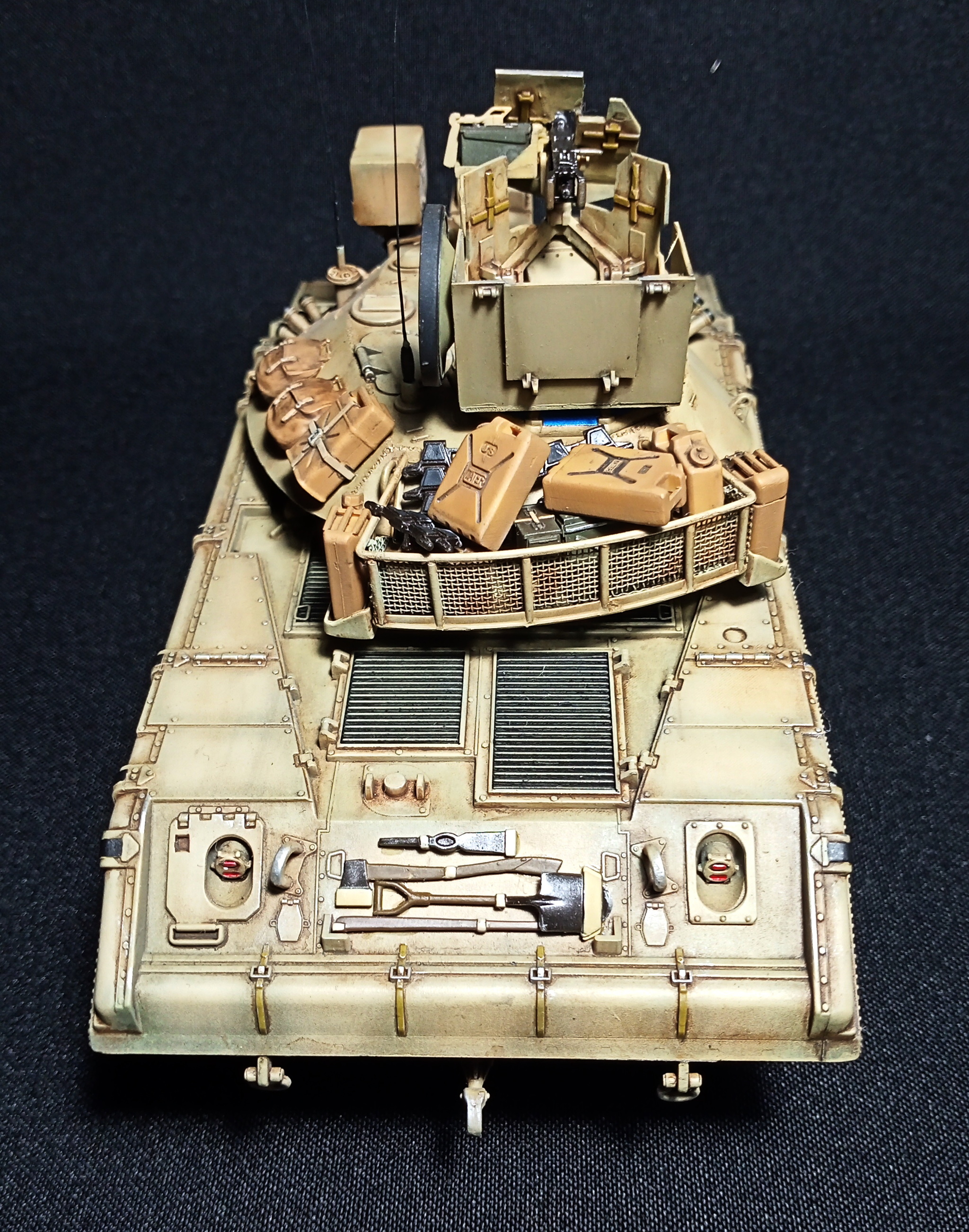 Light tank with a large caliber. M551A1 Sheridan - My, Modeling, Stand modeling, Prefabricated model, Miniature, With your own hands, Needlework without process, Story, Scale model, Collection, Collecting, USA, Tanks, Cold war, Armored vehicles, Technics, Military equipment, Sheridan, Desert Storm, Interesting, Video, Longpost