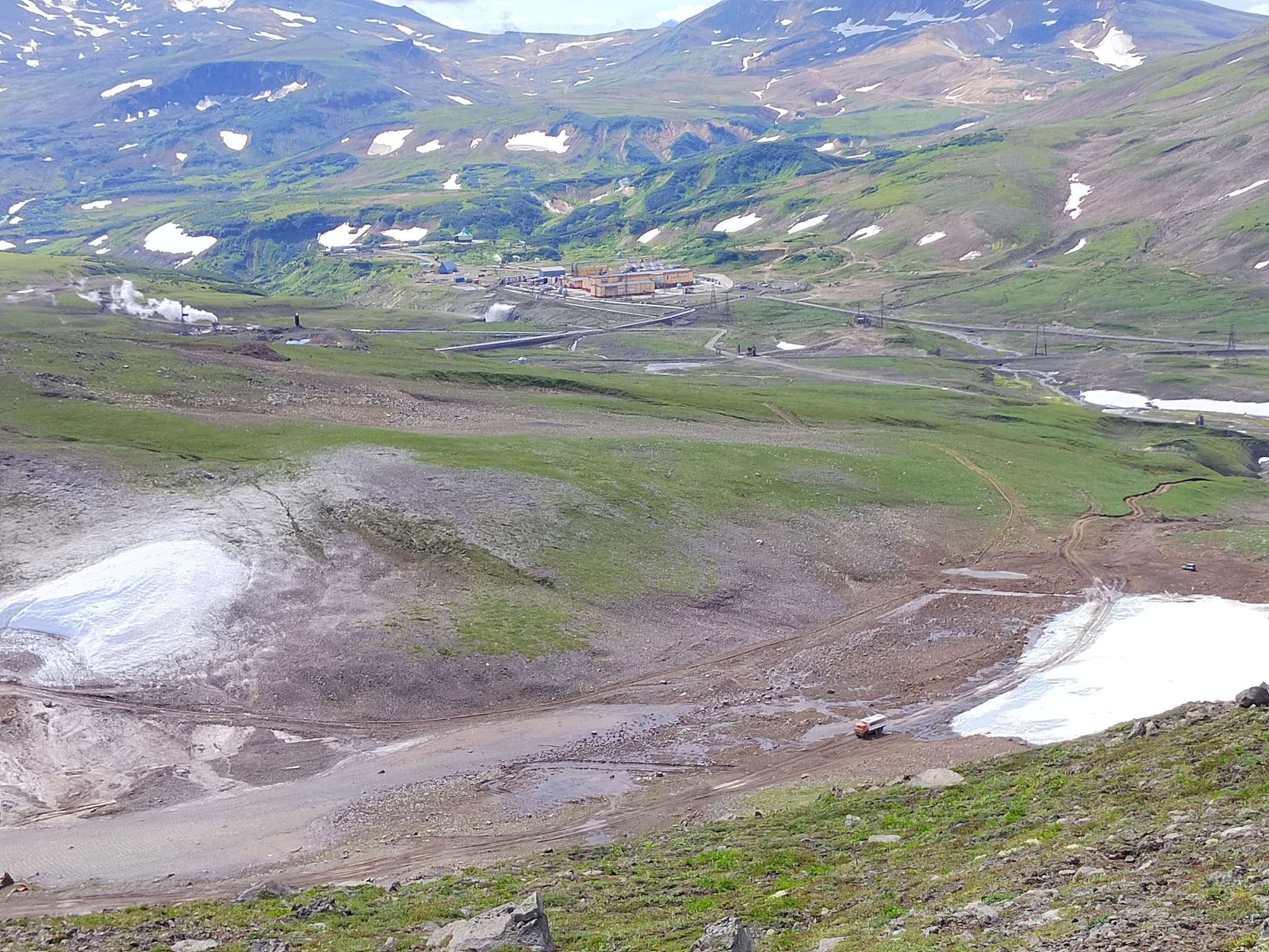 Sopka Long. Neighborhood of Mutnovskaya station. Kamchatka - My, Kamchatka, Petropavlovsk-Kamchatsky, Mutnovskaya GeoES-1, Volcano, Gorely Volcano, Vilyuchinsky volcano, The mountains, Hike, Hills, Vertex, Nature, Travels, Travel across Russia, Longpost