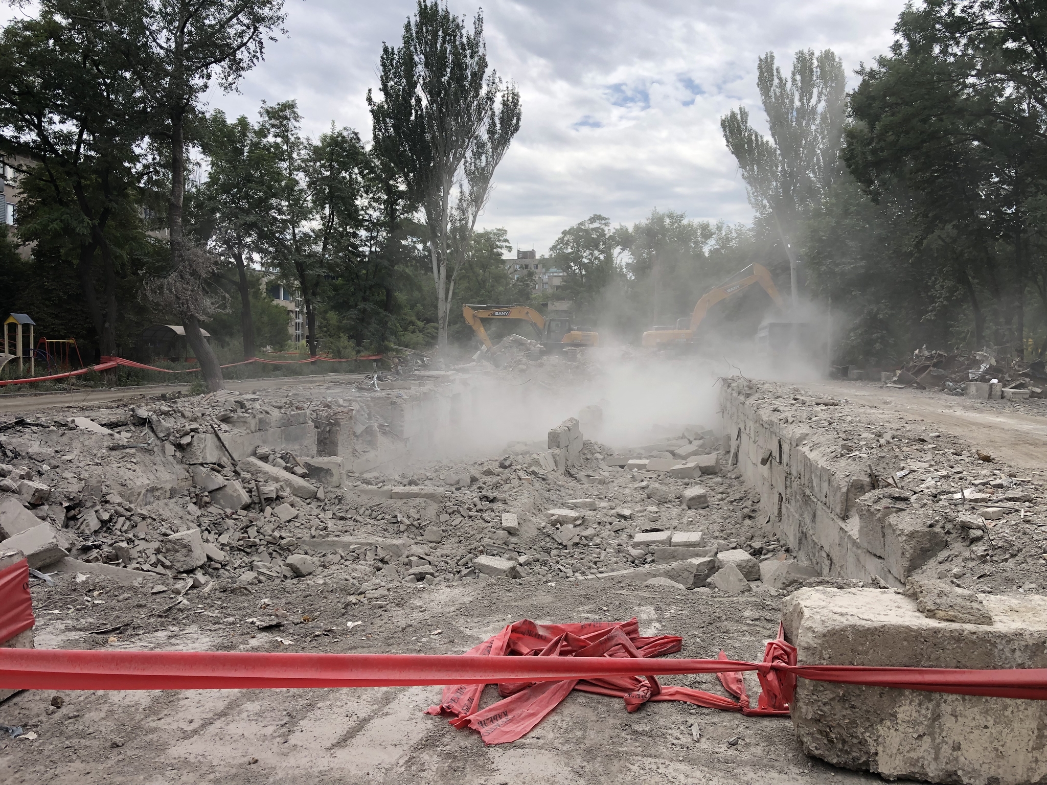 Mariupol. Demolition of the destroyed, construction, repair - My, Mariupol, Volunteering, DPR, Donbass, Construction, Longpost, Politics