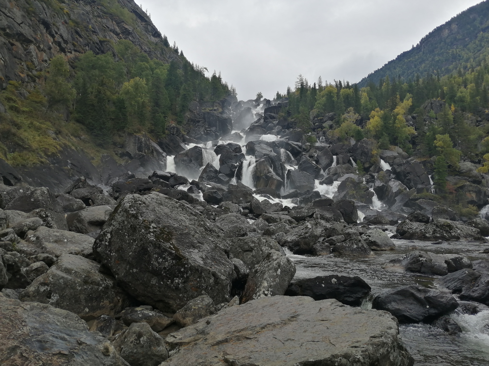 Response to the post Just a fairy tale! - My, Nature, Altai Republic, The photo, River, Tree, Sky, beauty, Numbers, Chemal, Katun, The rocks, Waterfall, Reply to post, Longpost