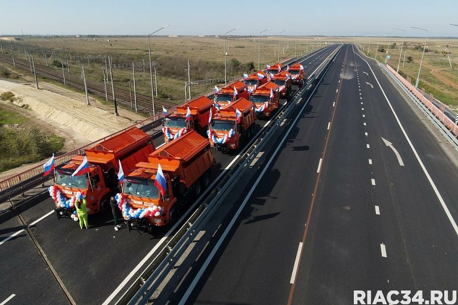 Launched a bypass of Gorky in Volgograd for 5.2 billion rubles. 12 km: 6 overpasses, 2 interchanges, overpasses, expanded to 4 lanes - news, Russia, Sdelanounas ru, Road, Volgograd, Video, Youtube, Longpost