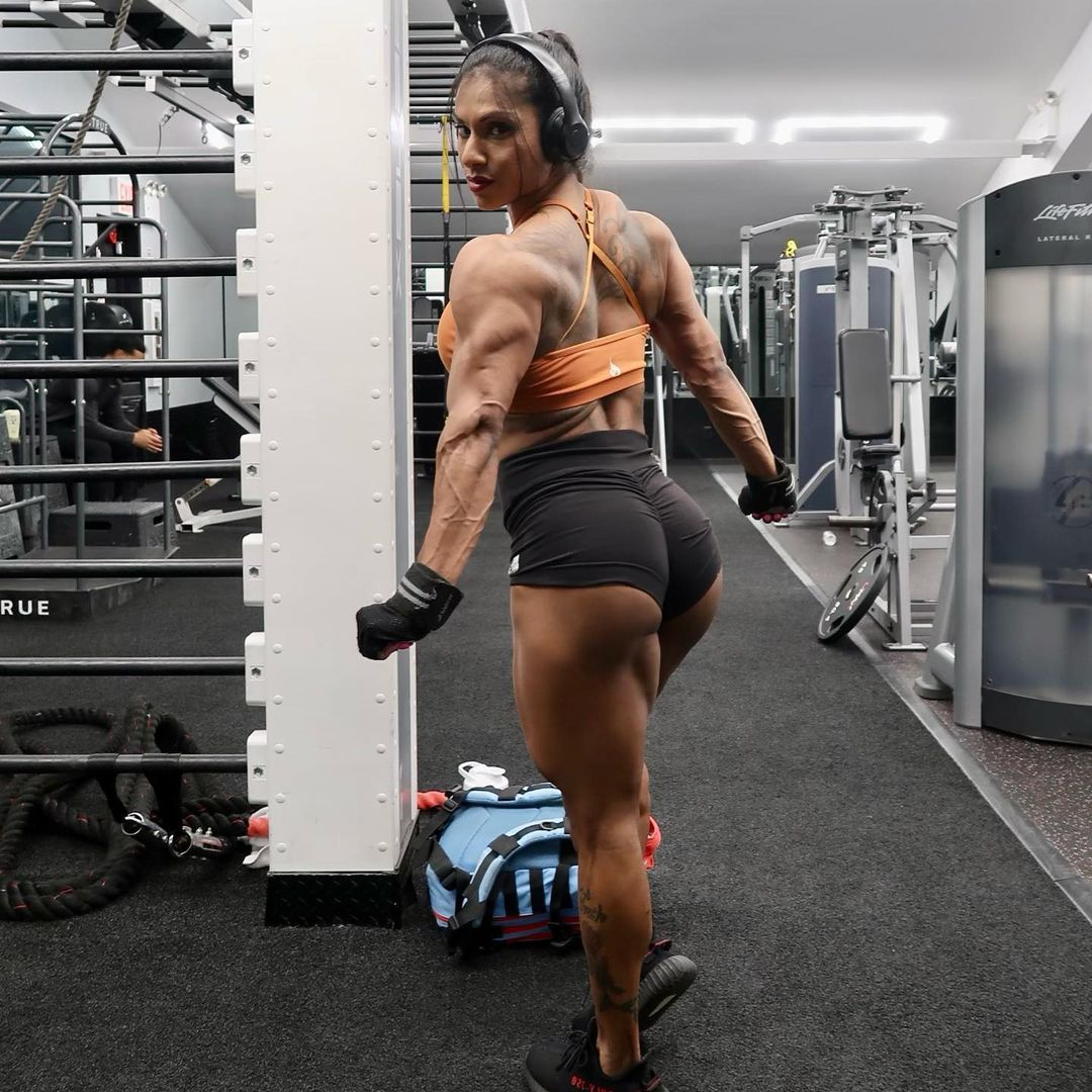 Sabah Sayed - NSFW, Sabah Syed, Bodybuilders, Strong girl, Body-building, Fitness, Swimsuit, The photo, Figure, Longpost