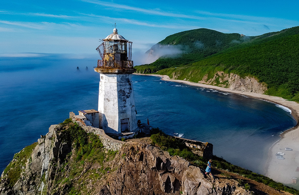 About lighthouses and nature - My, The nature of Russia, Lighthouse Keeper, Longpost, Lighthouse, Mushrooms, Rose hip, A rock