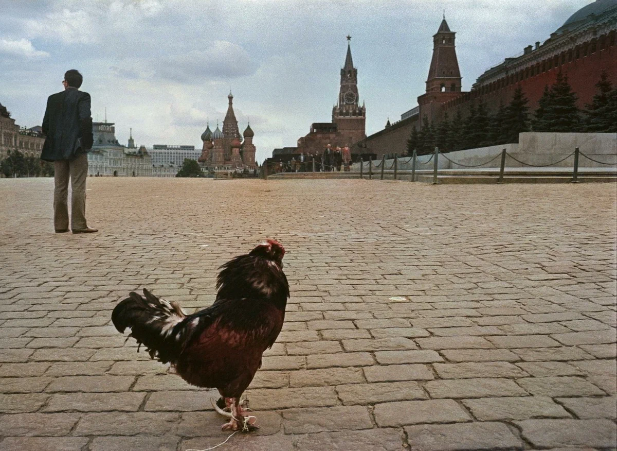 Москва в лихие 90-е. Интересные фотографии тяжелых времен | Пикабу