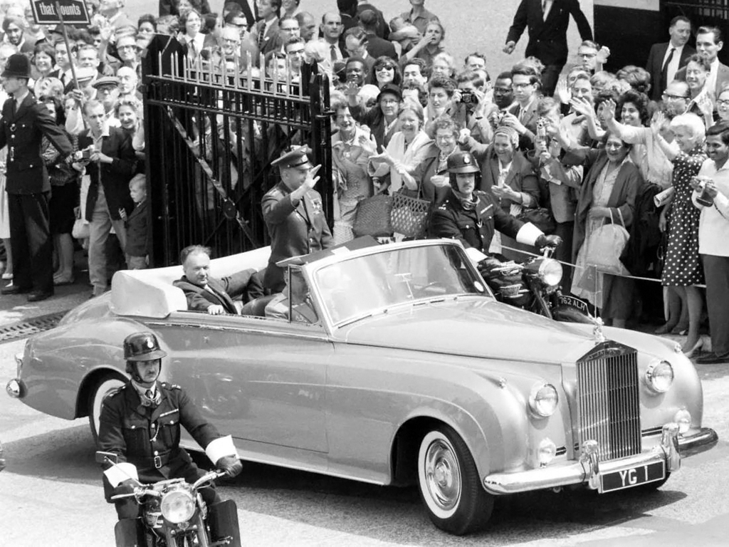 Number one - Yuri Gagarin, Rolls-royce, Respect, Black and white photo, Great Britain, Car plate numbers