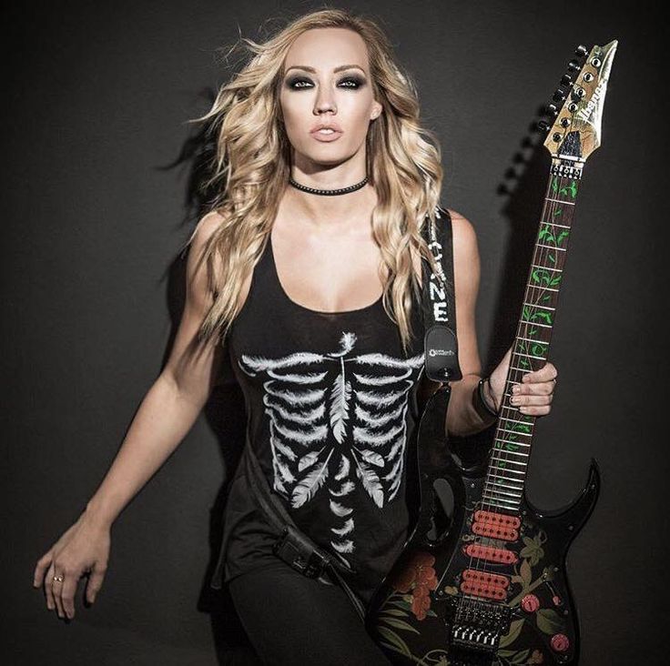 NITA STRAUSS, талантливая гитаристка PROGRESSIVE METAL/SHRED, девушка ex-ALICE COOPER и ex-FEMME FATALE! - Metal, Хорошая музыка, Shred, Видео, YouTube, Длиннопост