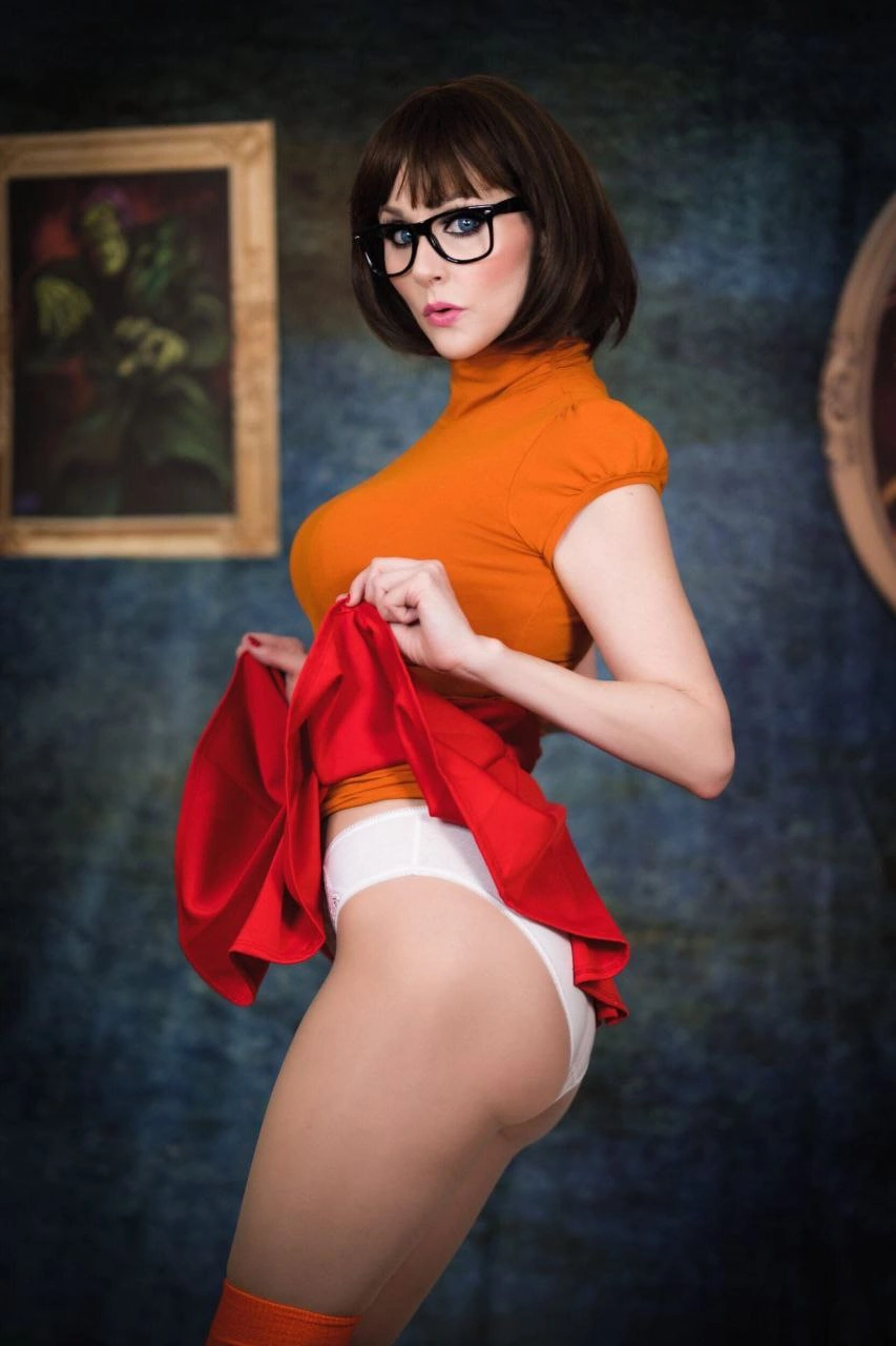 Velma Dinkley - NSFW, Angie Griffin, Velma Dinkley, Scooby Doo, Cosplay, Knee socks, High heels, Girl in glasses, Erotic, Longpost