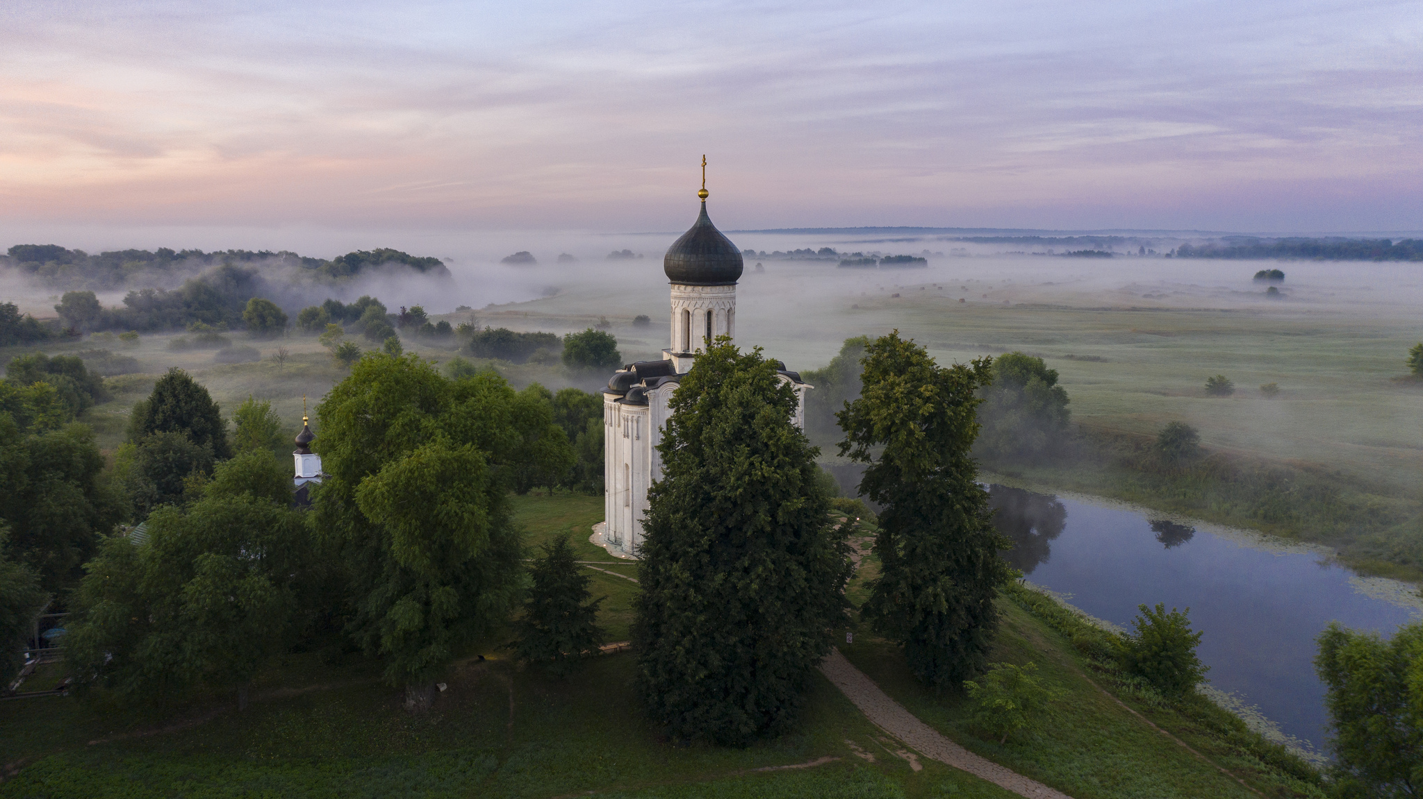 Foggy morning. Church of the Intercession on the Nerl - My, Aerial photography, Quadcopter, Drone, Morning, The photo, dawn, Fog, Church, Nature, Video, Longpost, Repeat