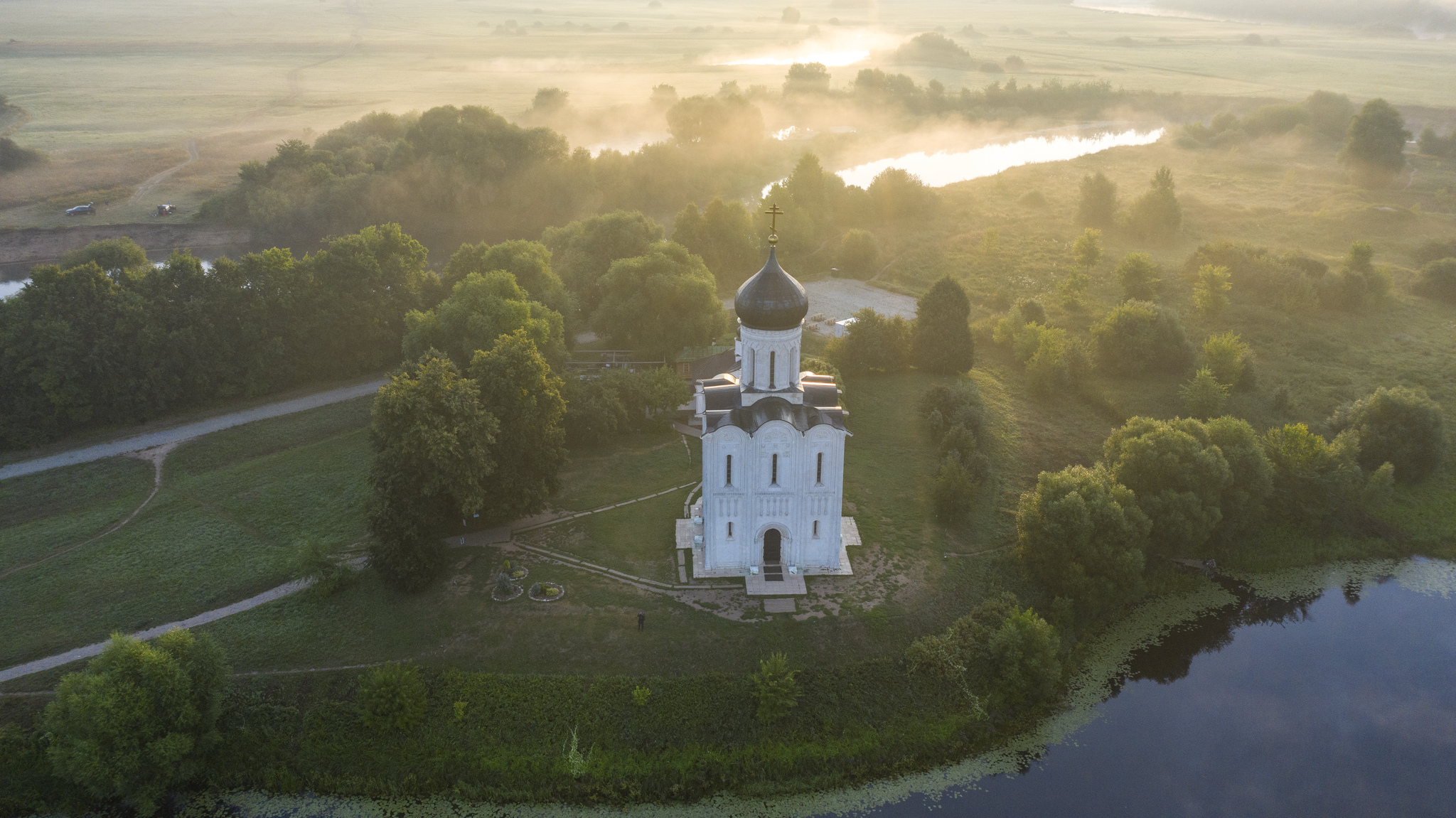 Foggy morning. Church of the Intercession on the Nerl - My, Aerial photography, Quadcopter, Drone, Morning, The photo, dawn, Fog, Church, Nature, Video, Longpost, Repeat