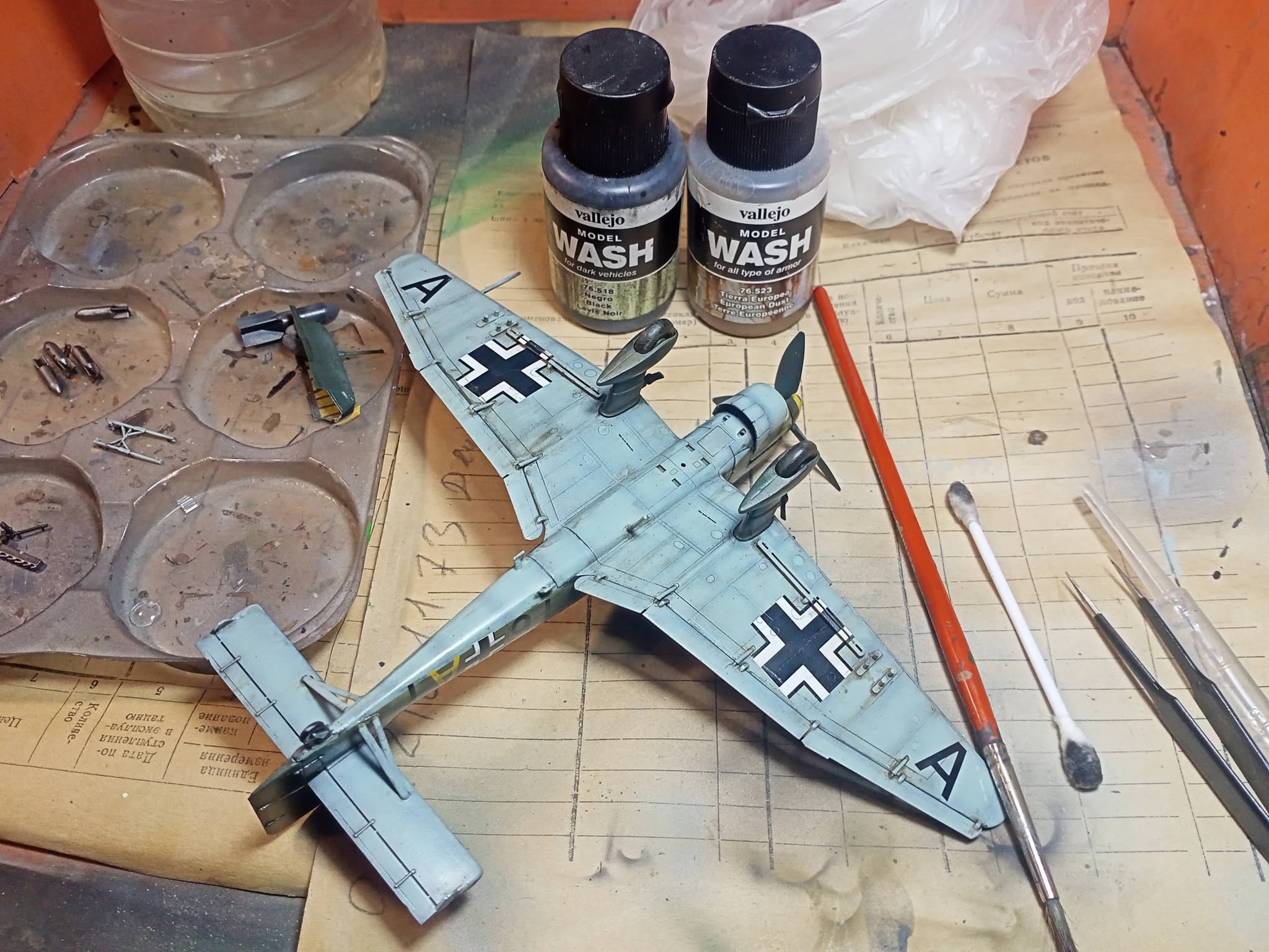 Junkers Ju.87B-2 Stuka (1/72 Zvezda). Assembly notes - My, Stand modeling, Modeling, Scale model, Miniature, Painting miniatures, With your own hands, Needlework with process, Needlework, Aviation, The Second World War, Airplane, Germany, Luftwaffe, Prefabricated model, Airbrushing, Overview, Bomber, Junkers, Thing, Longpost