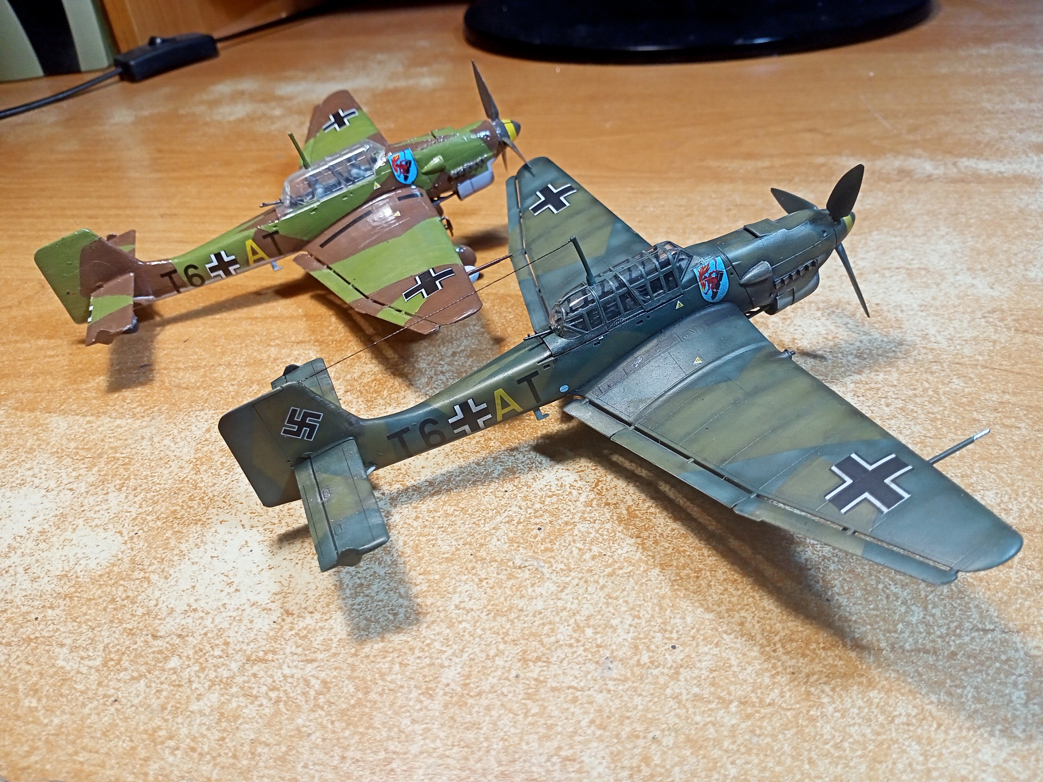 Junkers Ju.87B-2 Stuka (1/72 Zvezda). Assembly notes - My, Stand modeling, Modeling, Scale model, Miniature, Painting miniatures, With your own hands, Needlework with process, Needlework, Aviation, The Second World War, Airplane, Germany, Luftwaffe, Prefabricated model, Airbrushing, Overview, Bomber, Junkers, Thing, Longpost