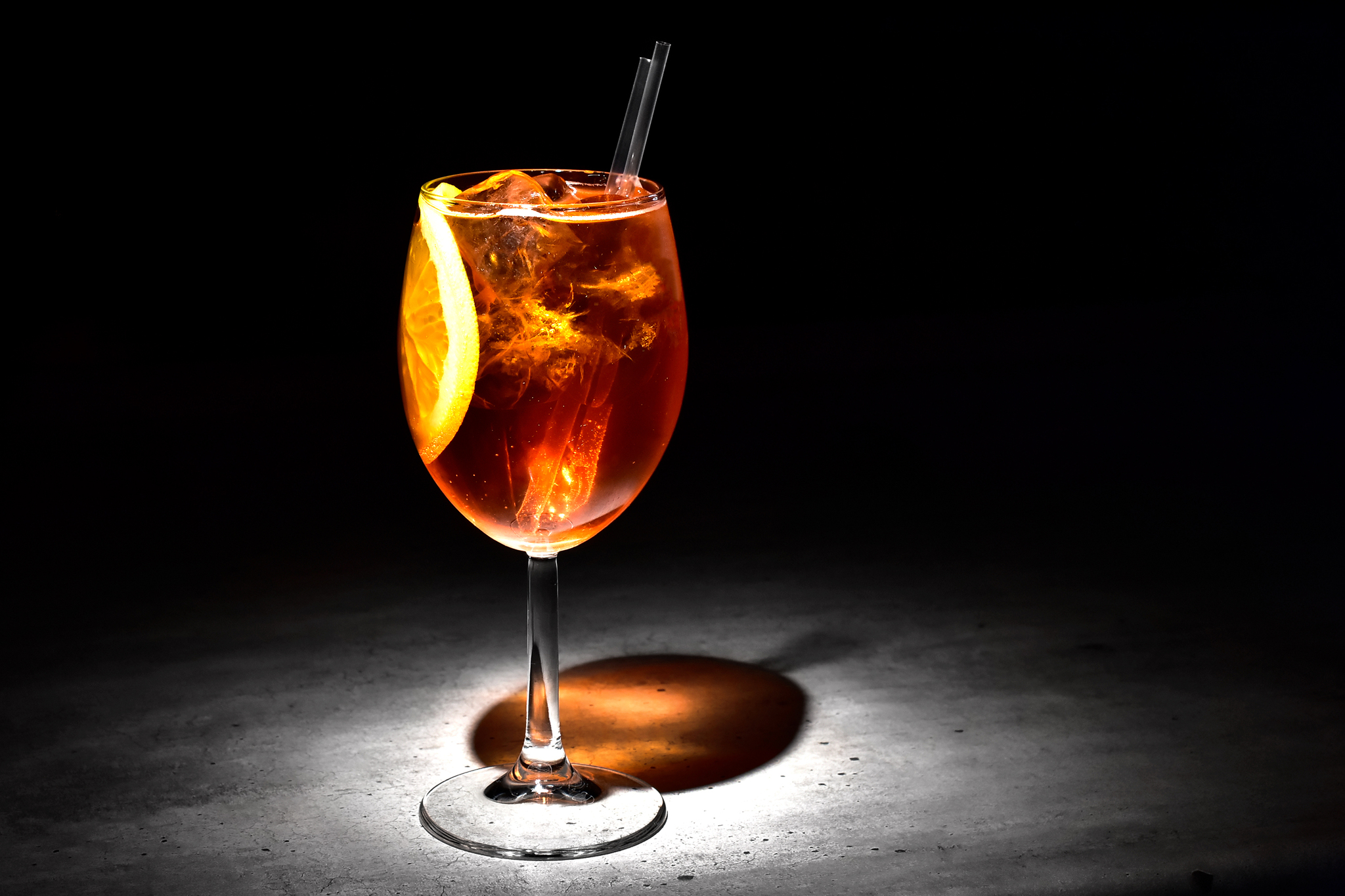 Satisfy All Your Cravings: Cocktail Recipes with Prosecco Aperol and Sparkling Water
