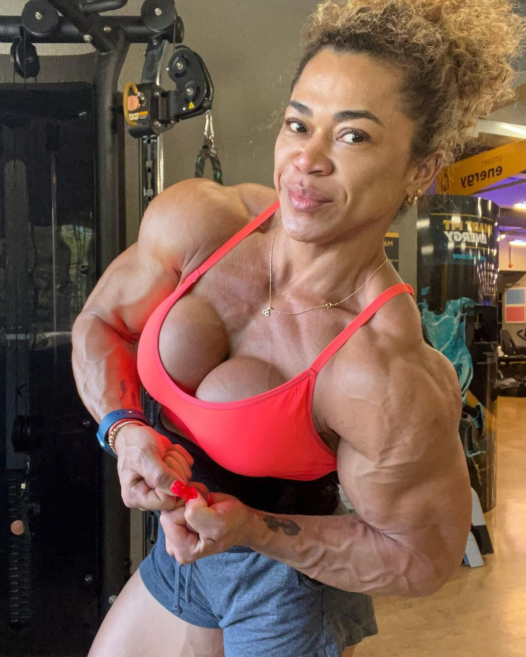 Zunilda Hojos Mendes - NSFW, Girls, Bodybuilders, Strong girl, Erotic, Labia, Booty, Sleep-Sleep, Video, Soundless, Vertical video, Longpost, Amy Mendez, Onlyfans