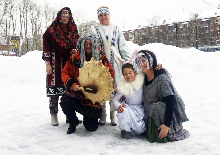 A northern shaman will tell fortunes on deer antlers at the Night of the Arts in Tyumen - Tyumen, Shamans