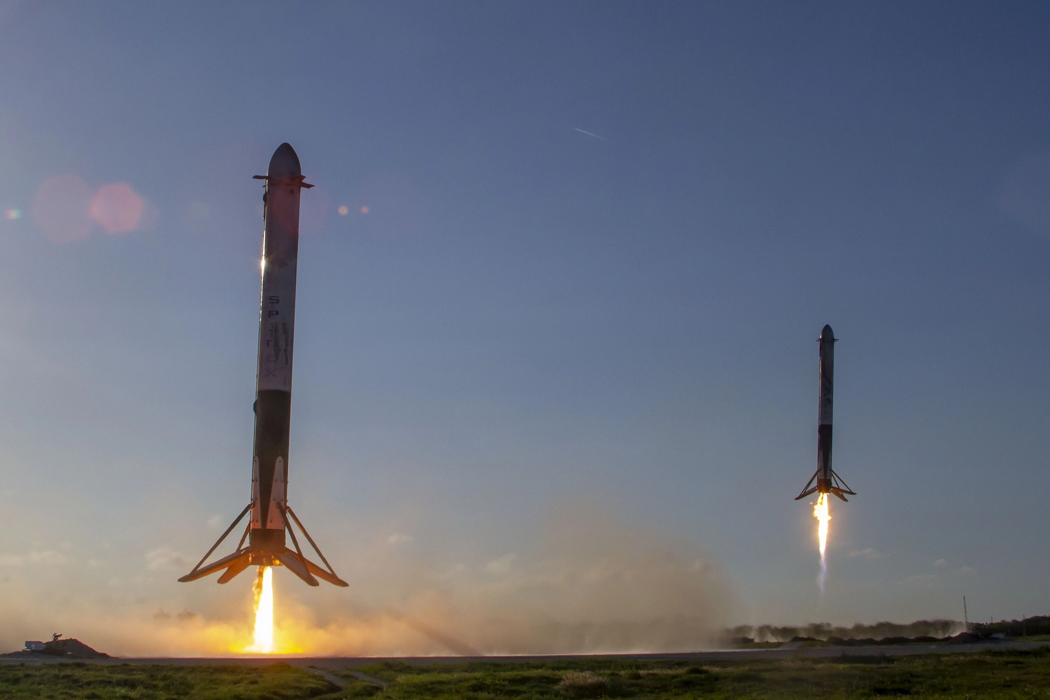 Все одновременные посадки боковых ускорителей Falcon Heavy - SpaceX, Falcon Heavy, Запуск ракеты, Илон Маск, Длиннопост