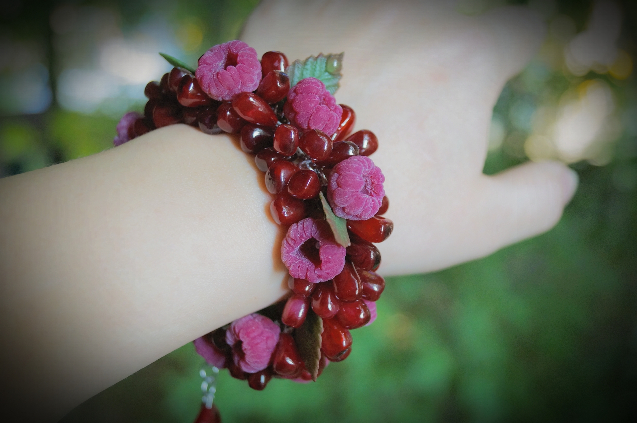 Velvet raspberry with pomegranate. Bracelet, completely handmade - My, Лепка, Polymer clay, Needlework without process, Raspberries, Garnet, With your own hands, Decoration, A bracelet, Creation, beauty, Longpost