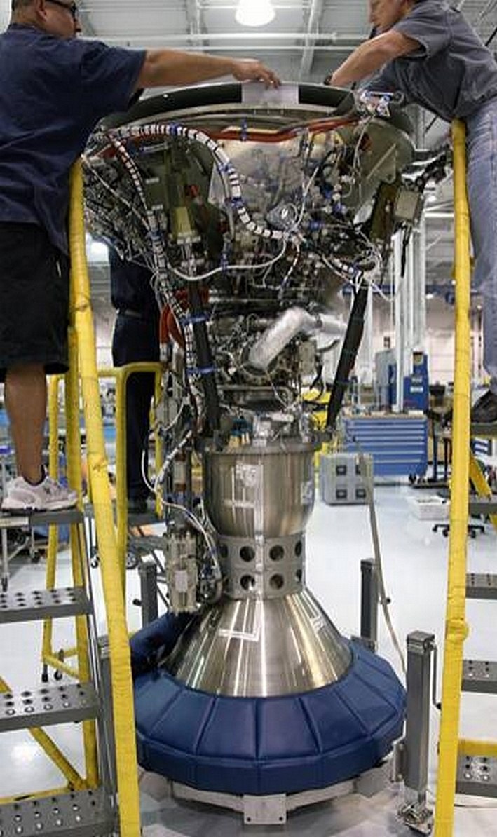 On the pace of engine building at SpaceX - Spacex, Rocket science, Rocket engine, Falcon 9, Longpost