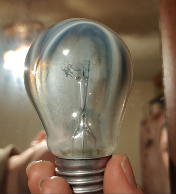 Beautiful light bulb died - My, Wiring, Bulb, Breaking, Electrician