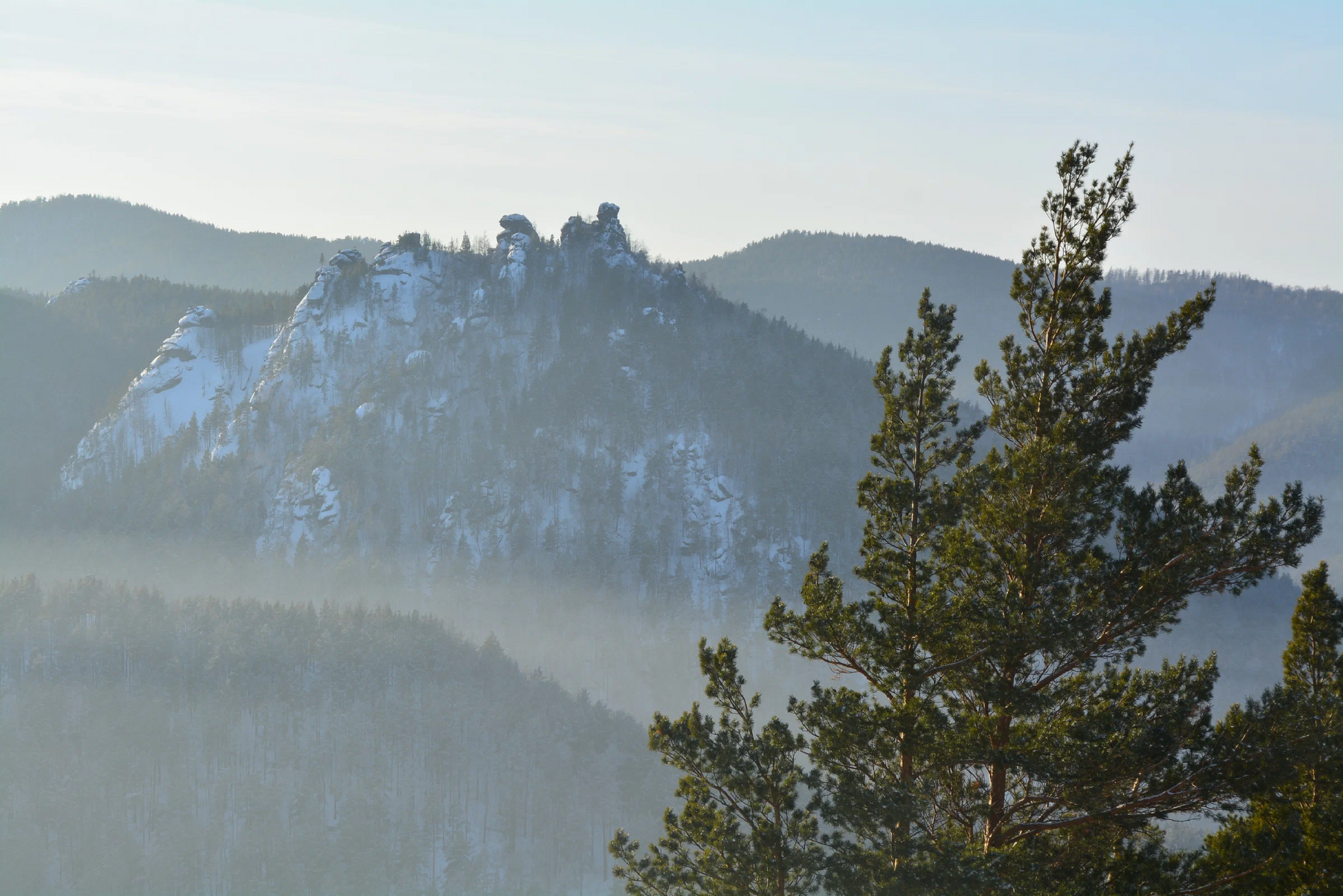 Walk on the Chinese wall. At -30 degrees - My, Siberia, Hike, Krasnoyarsk region, Krasnoyarsk pillars, Pillars reserve, Nature, freezing, Longpost, The rocks