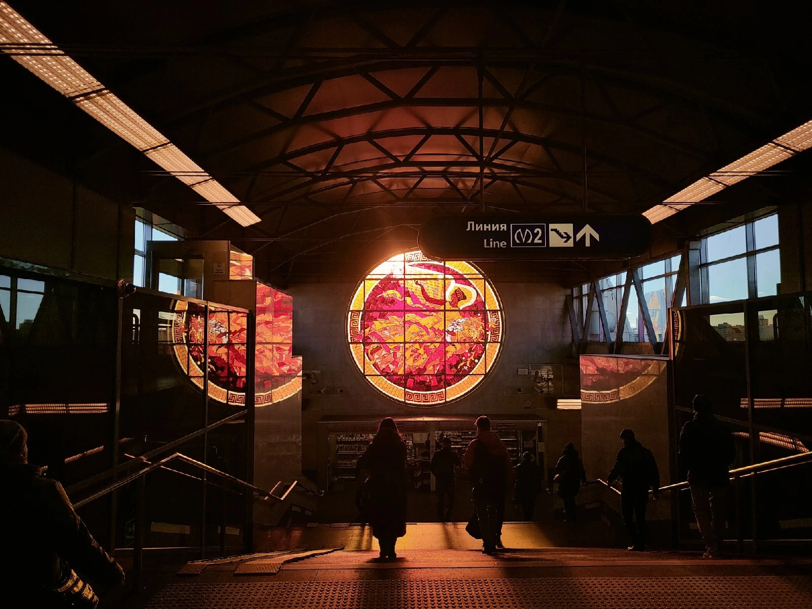 Like in a movie... - My, Saint Petersburg, Metro, Parnassus, No filters, The photo