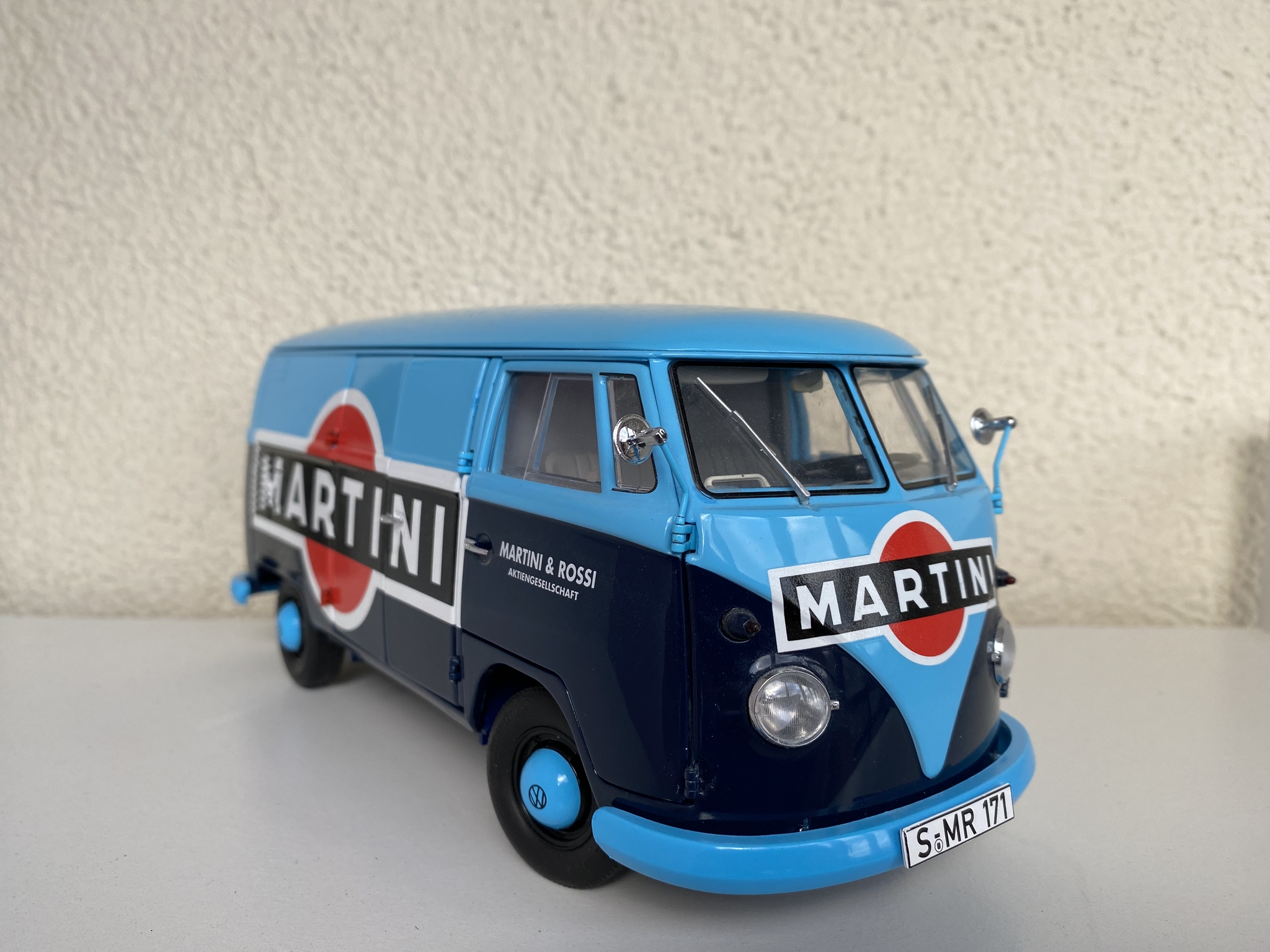 Volkswagen T1 BUS Martini - My, Modeling, Scale model, Transporter, Martini, Collecting, Volkswagen, Longpost