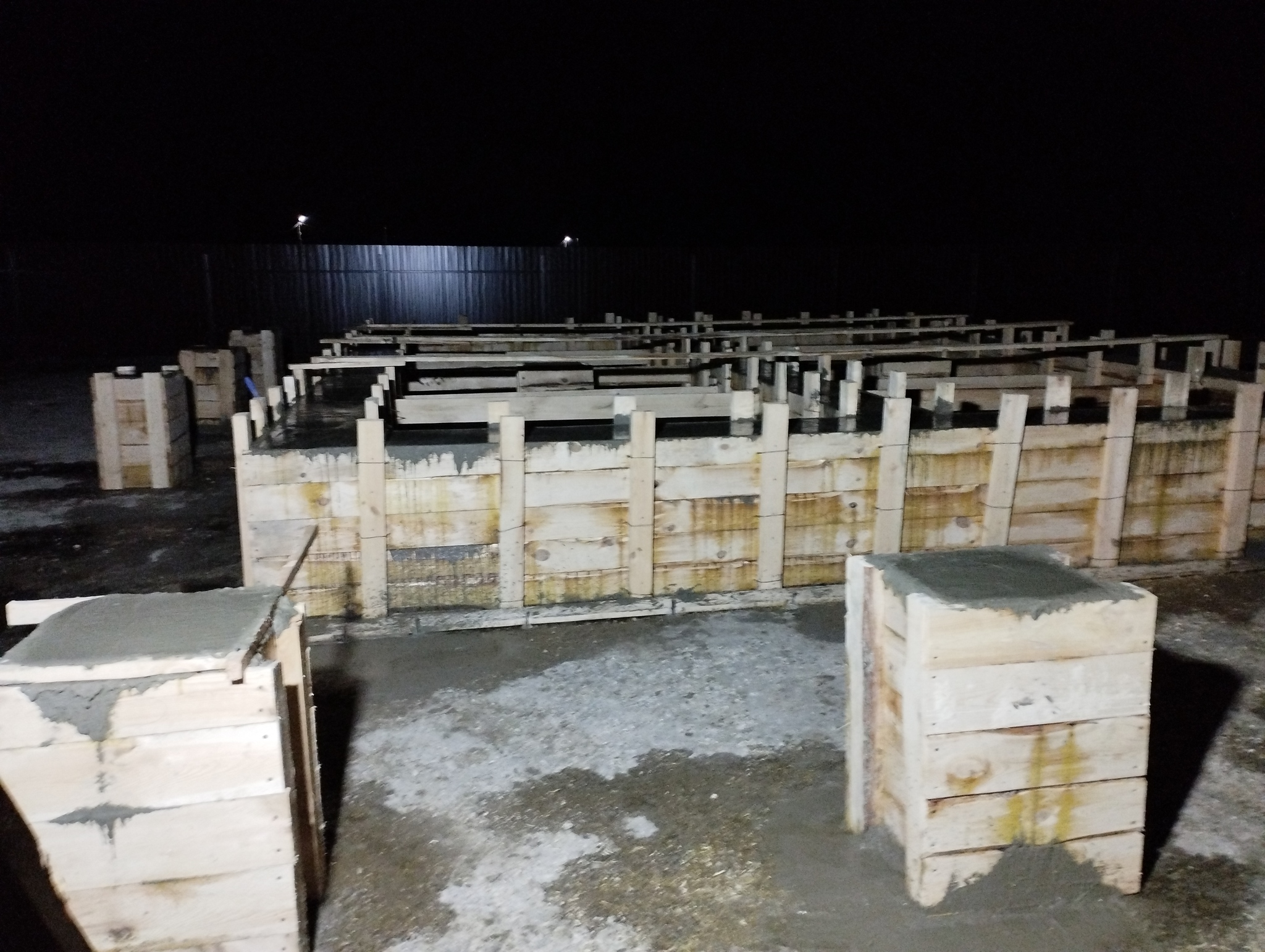 Strip foundation on the former airstrip - My, Building, Strip foundation, Formwork, Concrete