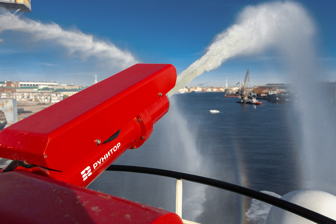 An external fire extinguishing system was tested on the icebreaker Evpatiy Kolovrat. Completed, in December they will be handed over to the customer - news, Russia, Shipbuilding, Icebreaker, Saint Petersburg, Baltic Shipyard, Longpost