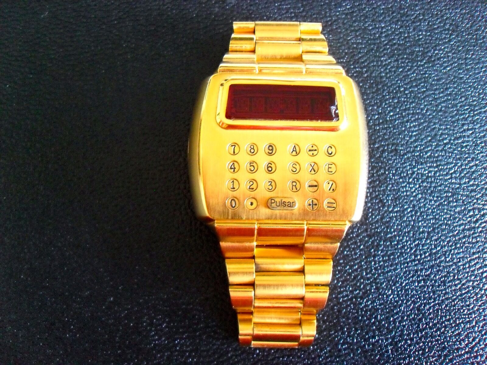 The first watch-calculator. Not even the President of the United States can afford - My, Clock, Wrist Watch, USA, Gerald Ford, Story, Longpost