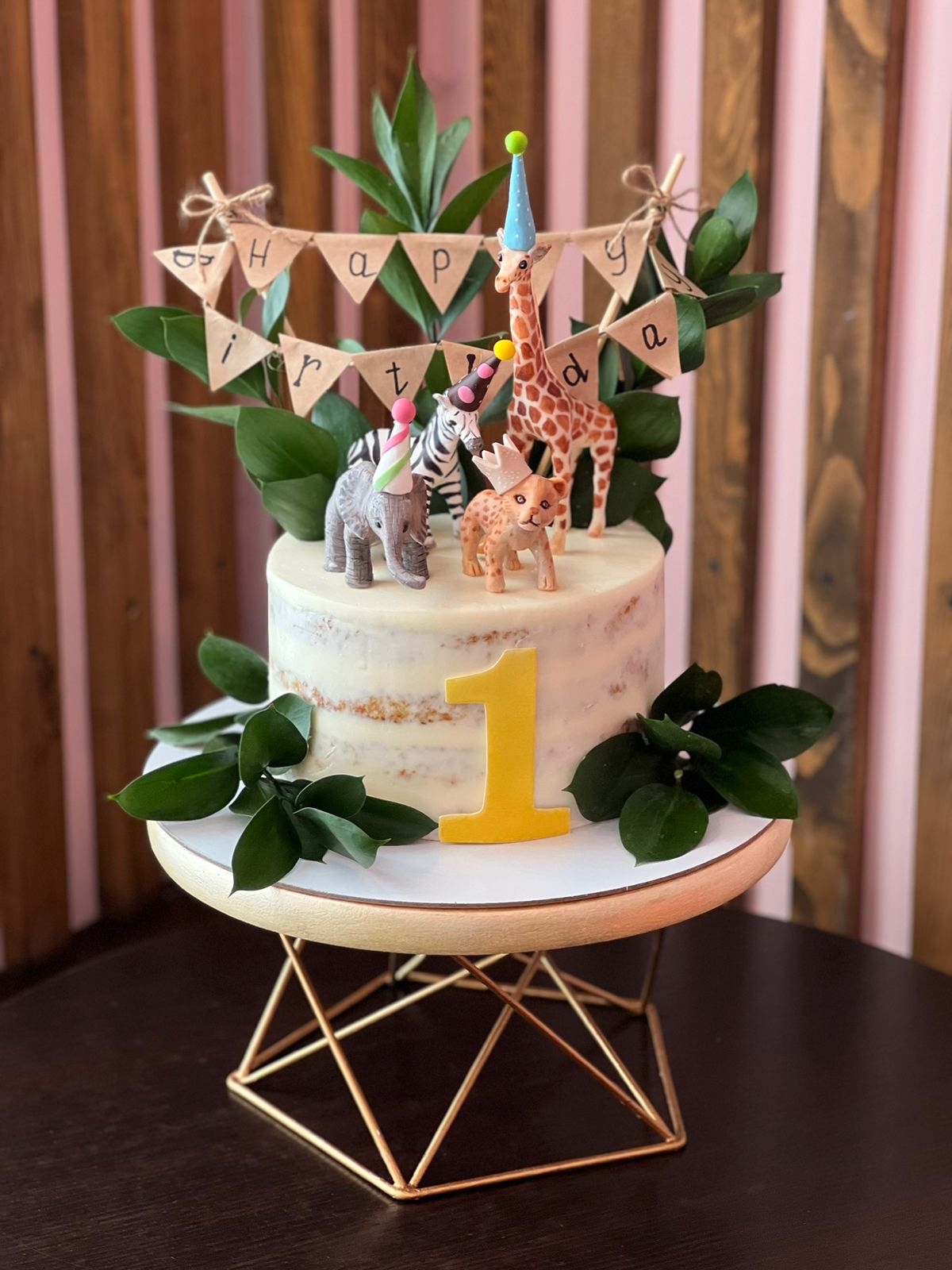 Turned out so cool! - My, Cake, First year, a lion, zebra, Giraffe, Baby elephant, Carrot cake, Happiness