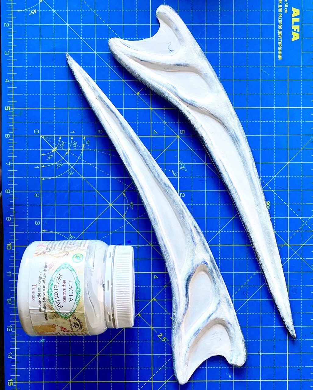 Creating elf ears for a wig - My, Cosplay, Elves, Needlework with process, Craft, Fantasy, With your own hands, World of warcraft, Video, Soundless, Vertical video, Longpost, Tutorial