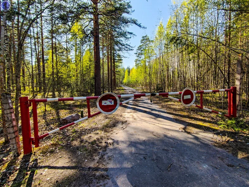 Здесь изучали воздействие ядерного взрыва на электронику: Заброшенный стенд Эфес военной высоковольтной лаборатории - Лаборатория, Ядерный взрыв, Заброшенное, Полигон, СССР, Яндекс Дзен, Длиннопост