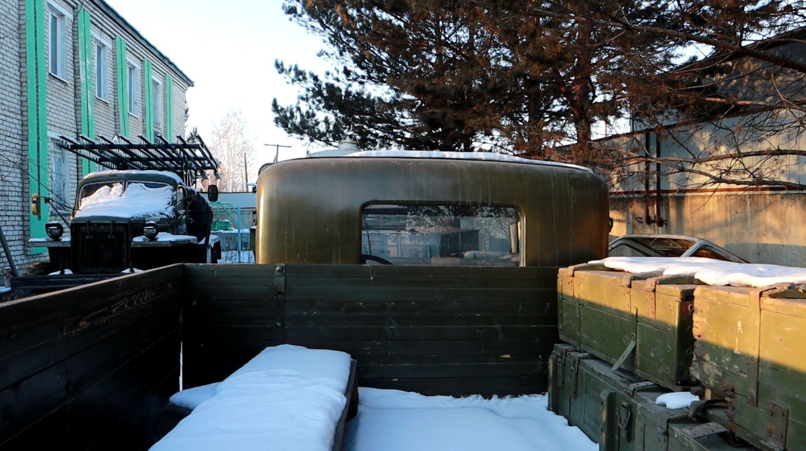 You can consider our car a Studebaker: the end of a walk among WWII equipment - a “Restyled” lorry” and “Katyusha” - My, Studebaker, Retro car, Gaz-Aa, Katyusha, The Great Patriotic War, Longpost, Military equipment