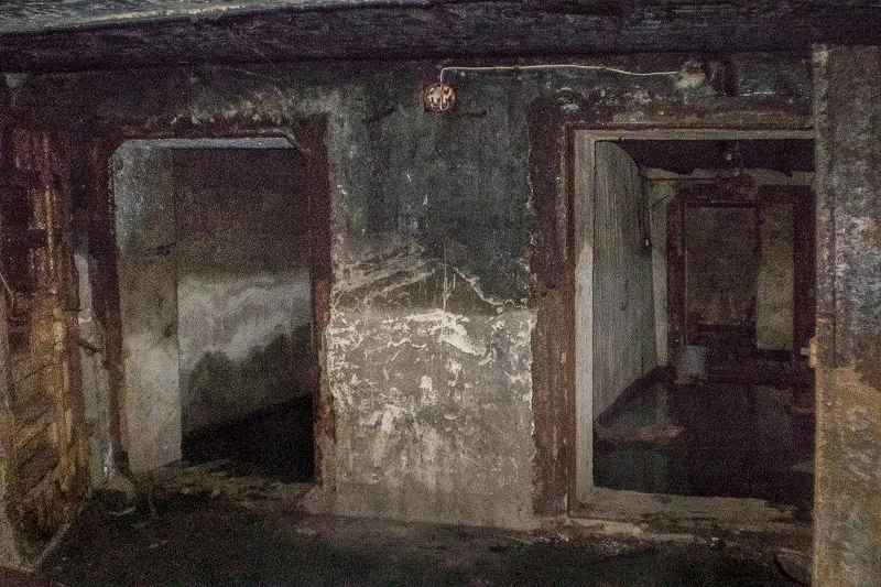 A large abandoned shelter rotted under a residential high-rise building. Photos from the past - civil defense, Asylum, the USSR, Abandoned, Yandex Zen, Longpost