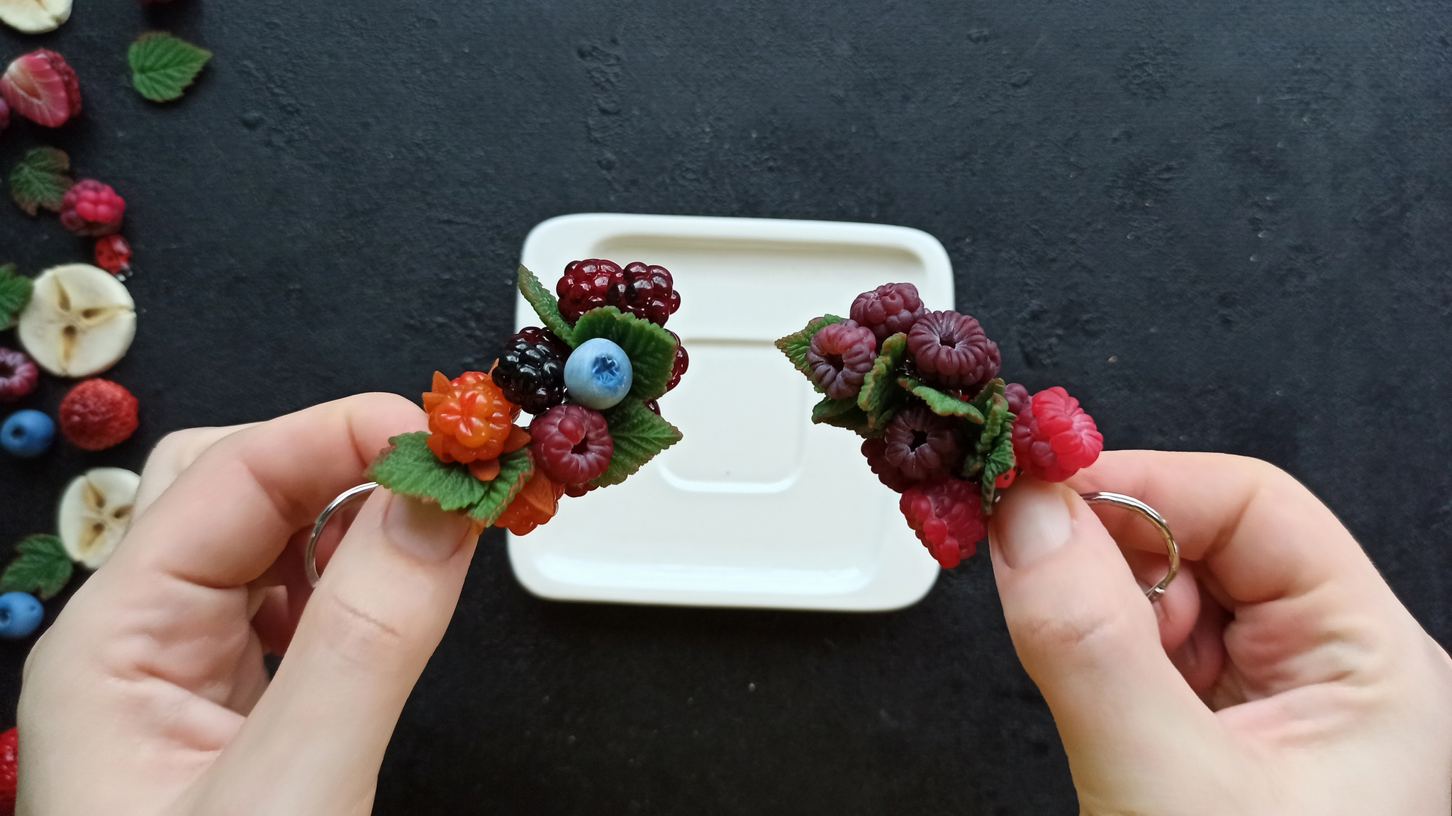 Berry mood post - My, Polymer clay, Needlework without process, Лепка, Berries, Raspberries, Keychain, Blueberry, Blackberry