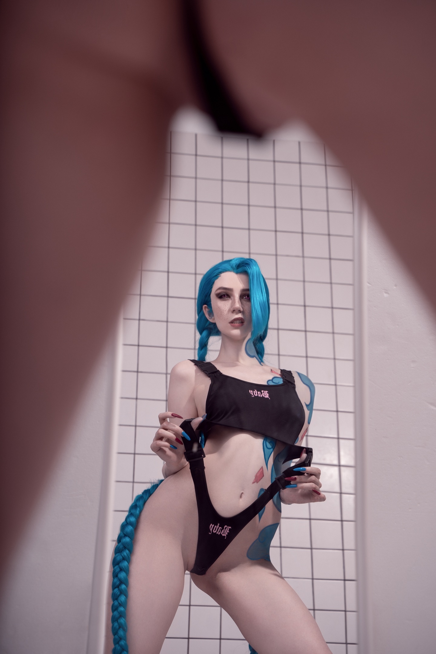 Jinx (Mik Allen) - NSFW, Девушки, Эротика, Попа, Косплей, Jinx, League of Legends, Длиннопост, Mik Allen