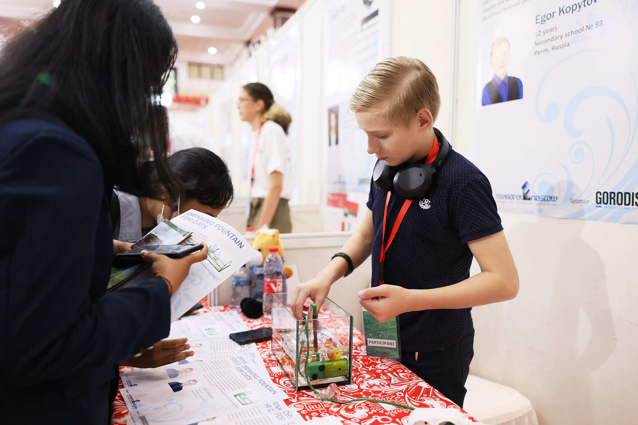 Russian schoolchildren won 3 gold and 4 silver medals at the International Competition for Young Inventors - news, Pupils, Competition, Good news, Exhibition, Inventions, Winners, Gold, Moscow, Yekaterinburg, Permian, Longpost, Youth