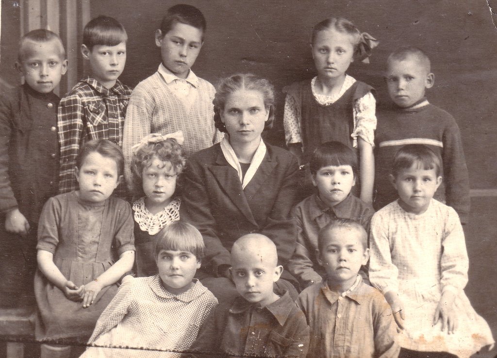 School photos from the middle of the 20th century - My, Old photo, 50th, Retro, Pupils, Black and white photo