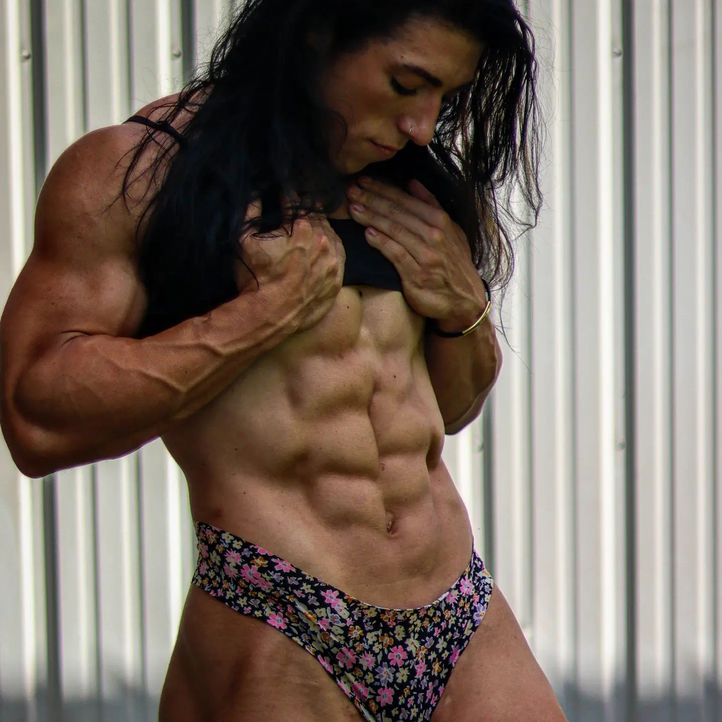 Shannon Seeley - NSFW, Shannon Seeley, Bodybuilders, Strong girl, Sports girls, Press, Muscle, Swimsuit, The photo, Fitness, Womens physique, Nudity, Girls, Video, Vertical video, Longpost, Body-building