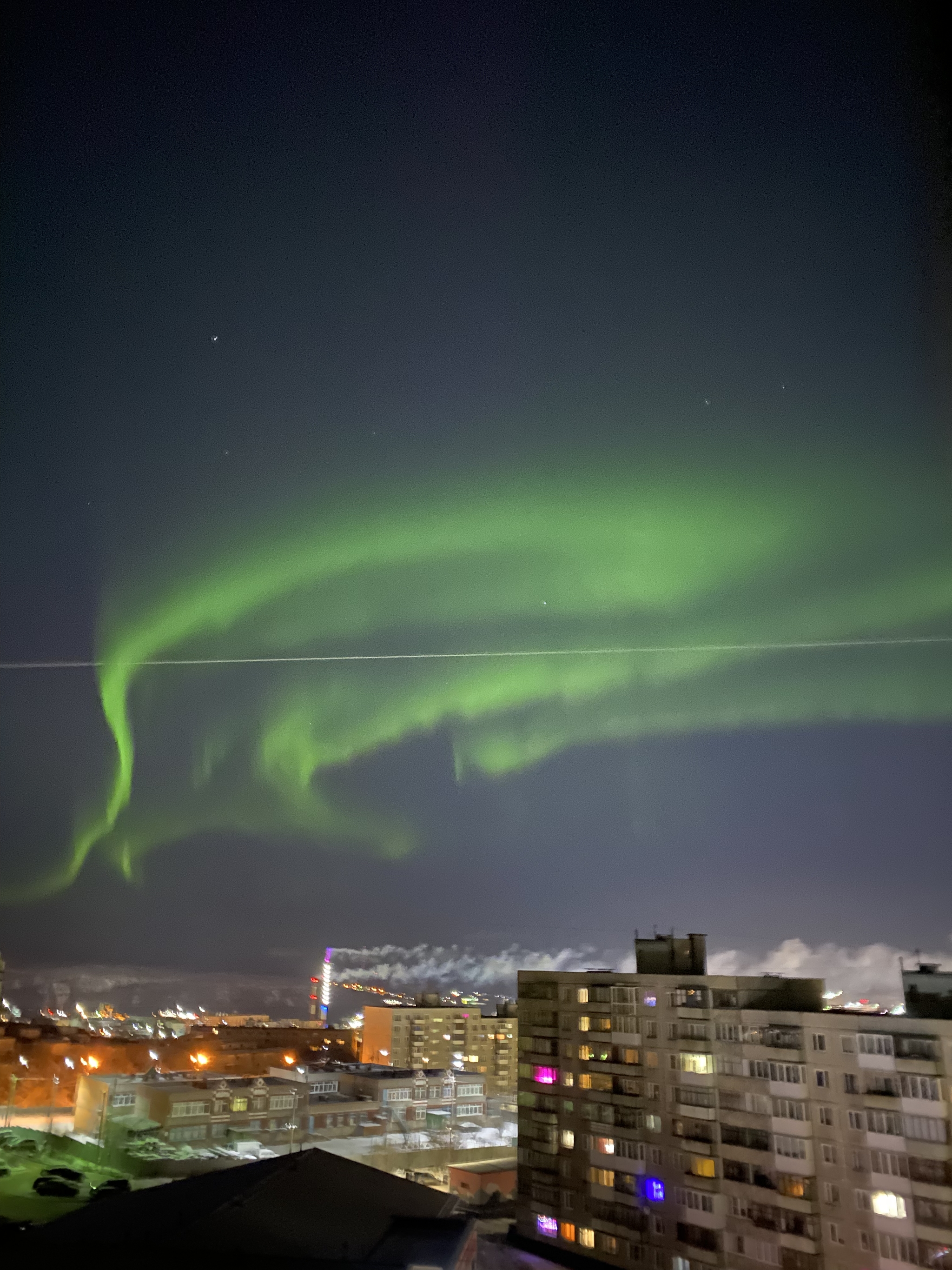 View from the balcony) - My, The photo, Polar Lights, Murmansk