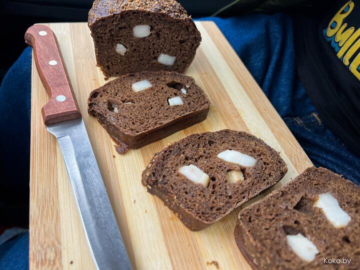 Minsk bakery No. 3 put on sale bread with lard - Snack, Bread, Salo, Dinner