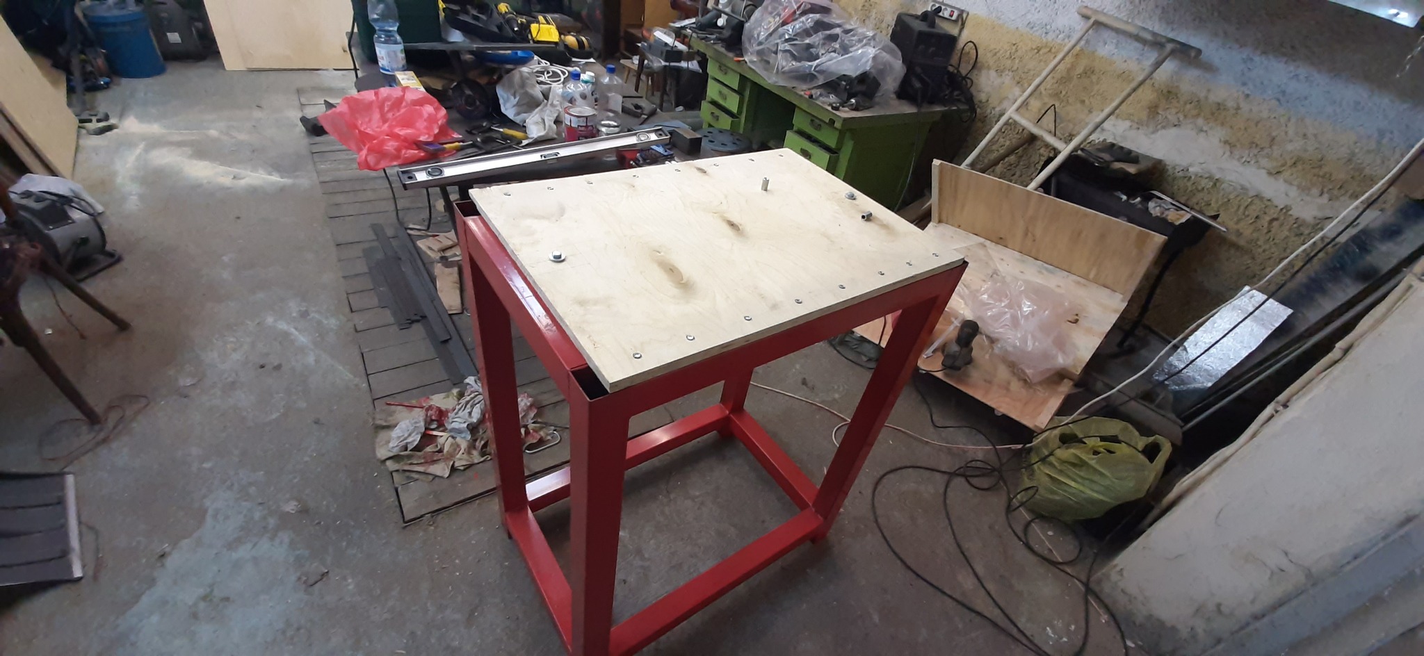 Friday is mine. Turning table - My, Crafts, Carpenter, Woodworking, Longpost