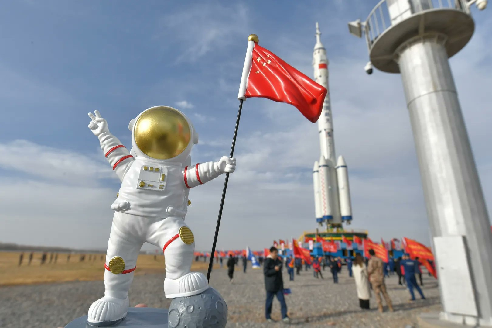 China prepares to launch Shenzhou-15 manned spacecraft - China, Cosmonautics, Space station, Rocket launch, Video VK, Longpost, news