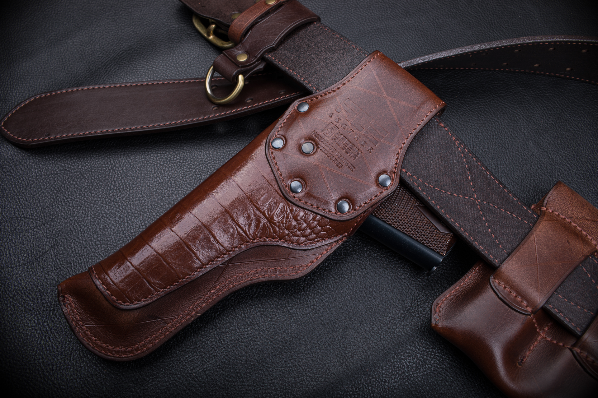 Holster with combined materials for pistols of the Colt 1911 series - My, With your own hands, Leather products, Male, Accessories, Natural leather, Sewing, Pistols, Colt, Colt1911, Holster, Weapon, Leather, Craft, Longpost