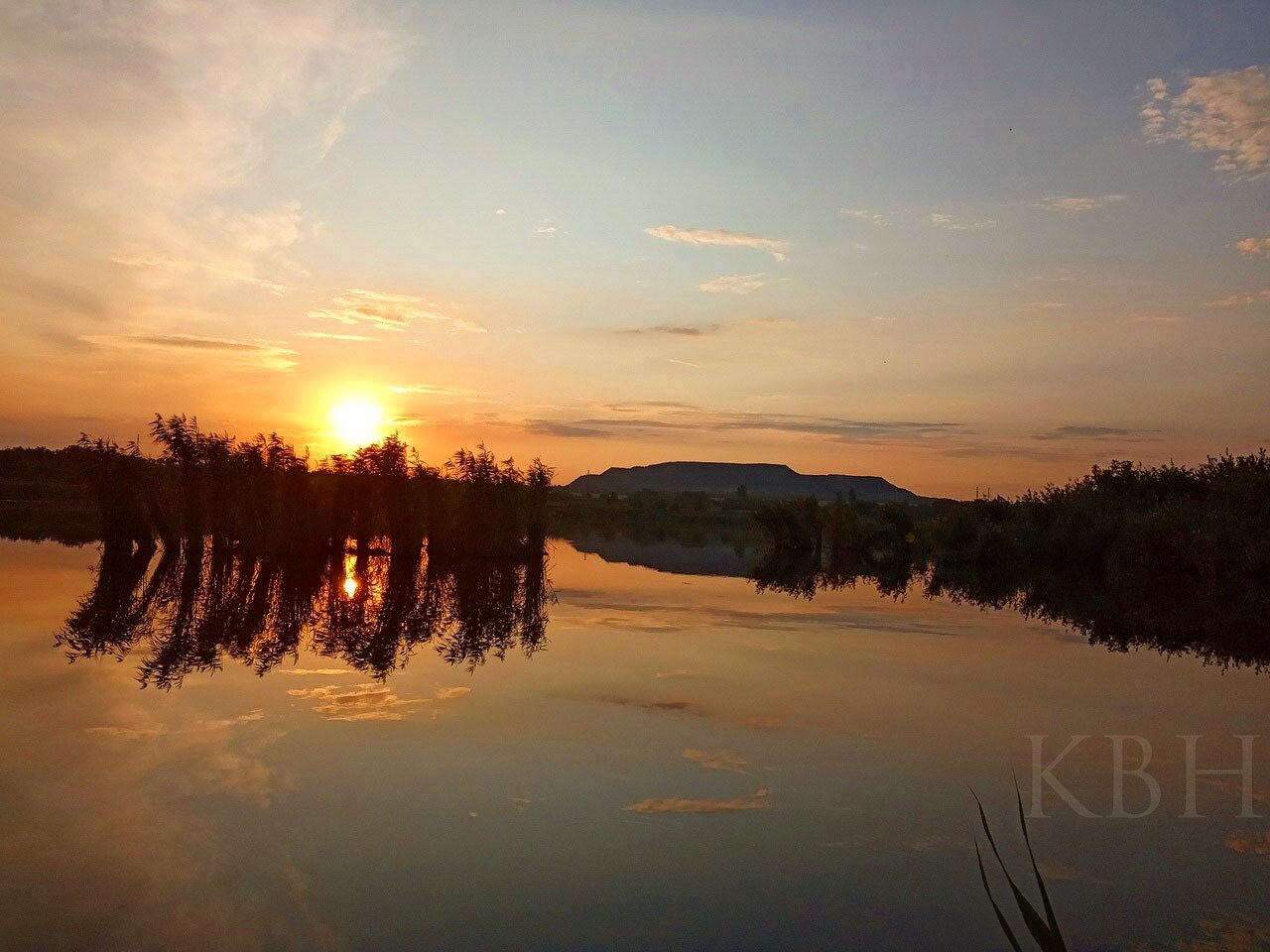 Sunset in Khartsyzsk - My, The photo, beauty, Landscape, Nature, Sunset, Evening, Khartsyzsk, Sky