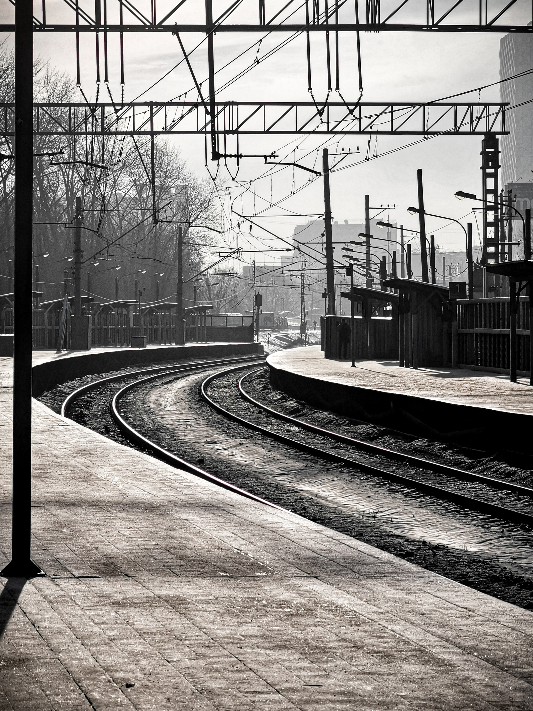 Morning of the first day of winter on the Timiryazevskaya platform (in color) - My, The photo, Mobile photography, Rails, Winter, Railway